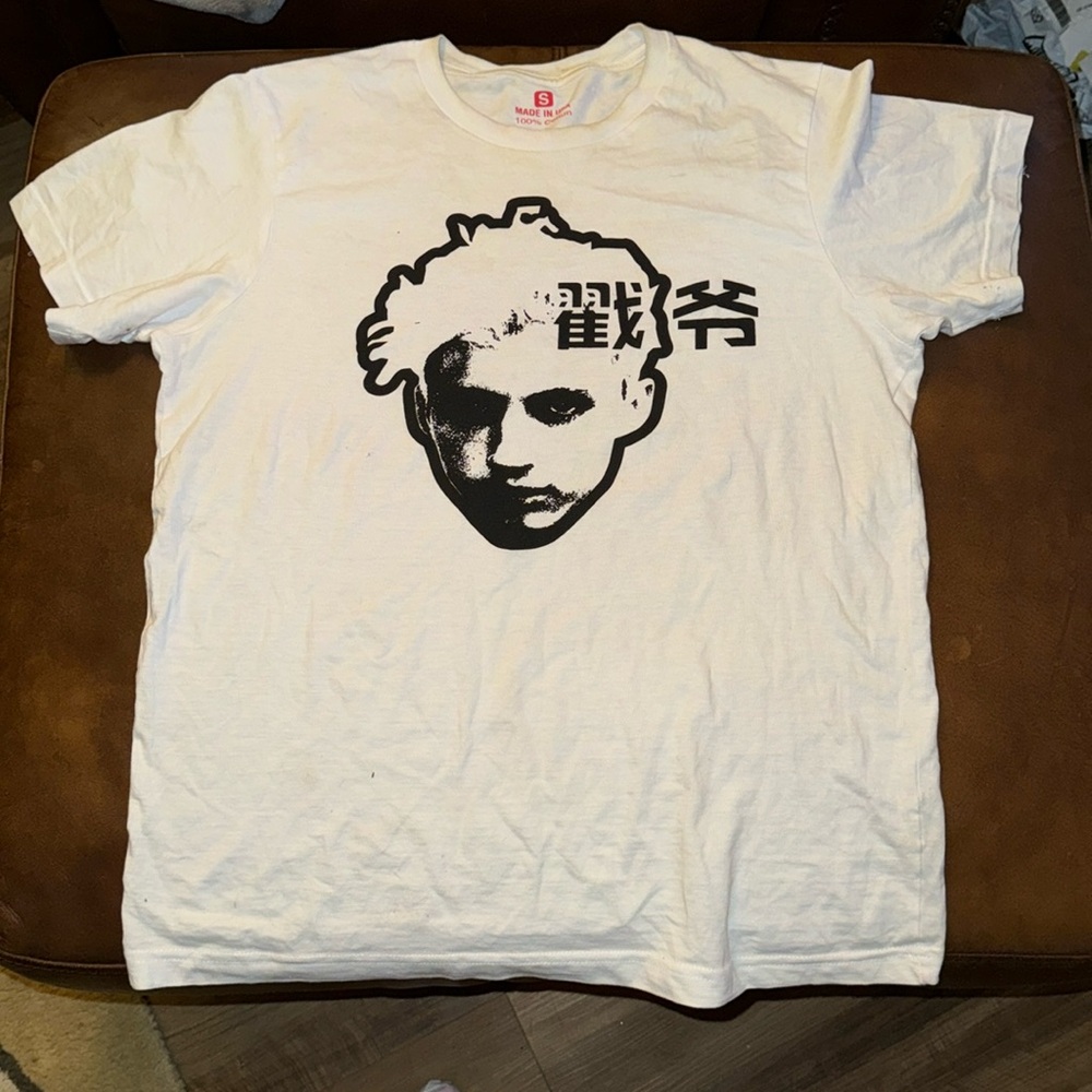 Troye Sivan tee, girls size Medium, Men’s siza Large